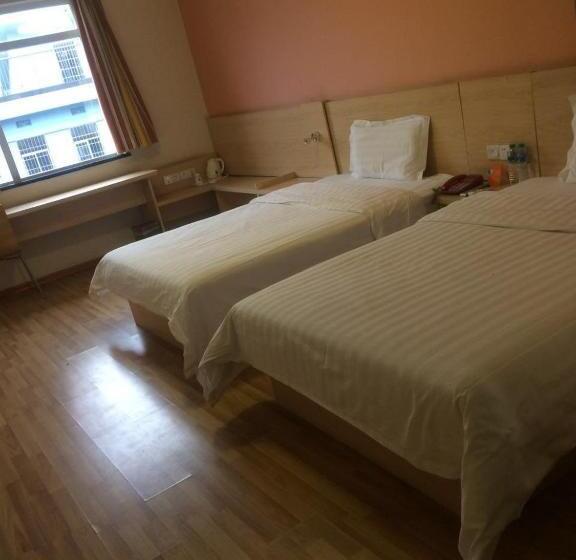 בית מלון כפרי 7days Inn Nanchang Tengwange Yuzhang Road