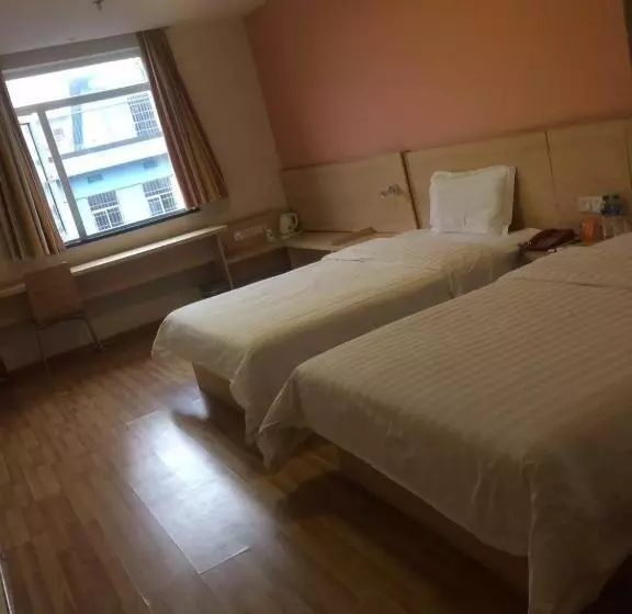 Hotelli 7days Inn Nanchang Tengwange Yuzhang Road