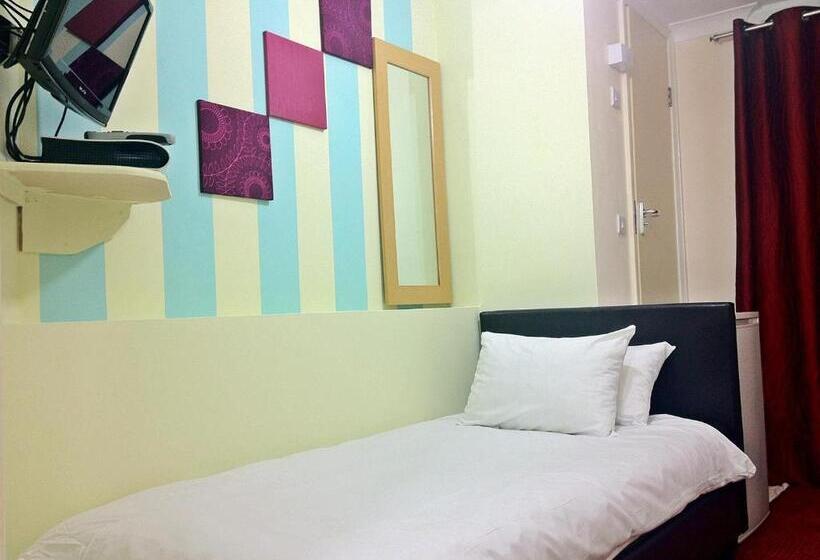 City View Hotel   Roman Road Market