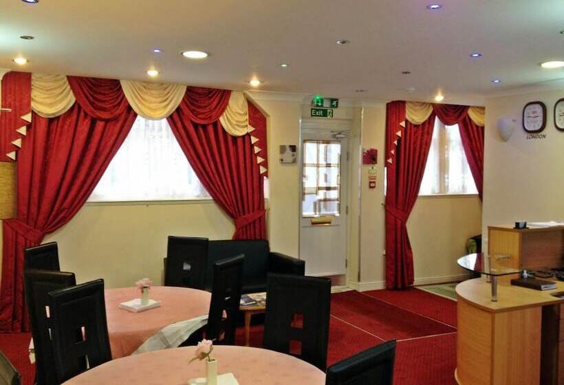 City View Hotel   Roman Road Market