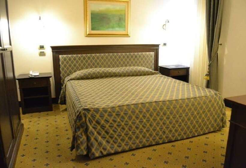 בית מלון כפרי Don Carlo