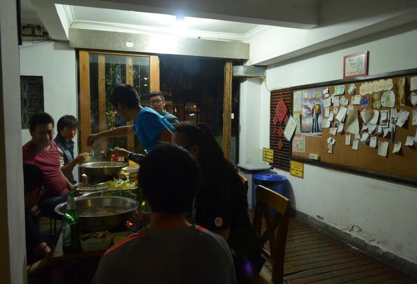 Mingtown Etour Youth Hostel