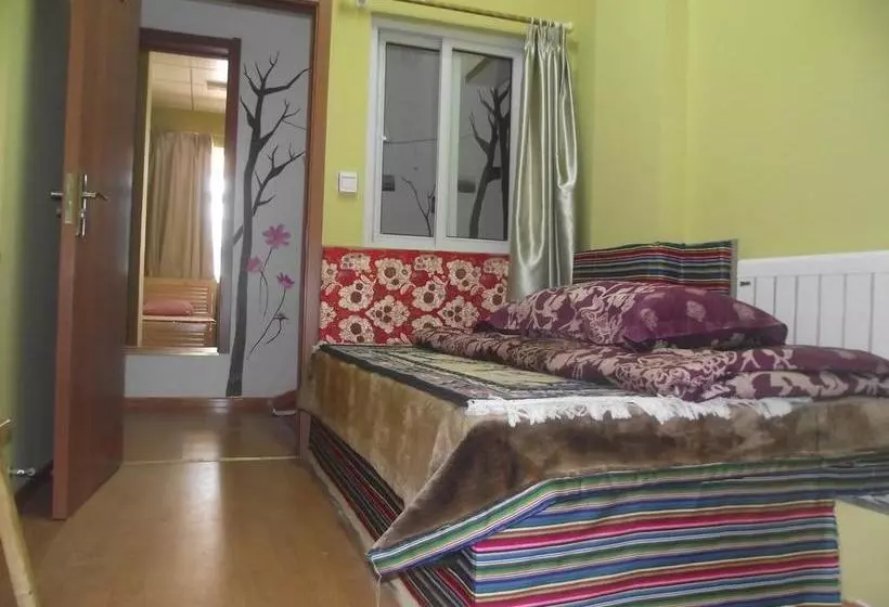 Qinghai Travel International Youth Hostel