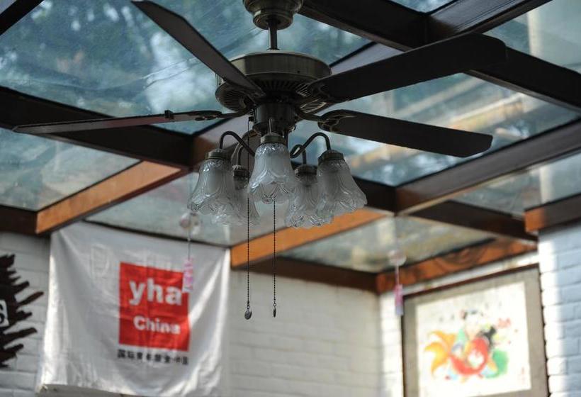 Tianjin Three Brothers Youth Hostel