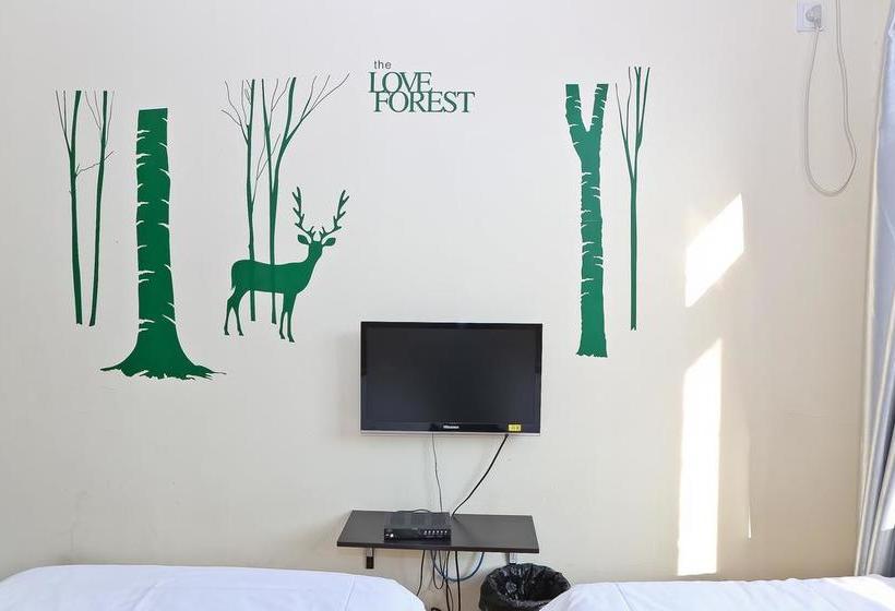 Tianjin Three Brothers Youth Hostel