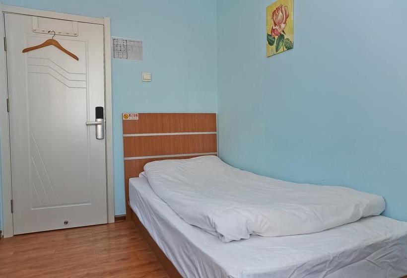 Tianjin Three Brothers Youth Hostel