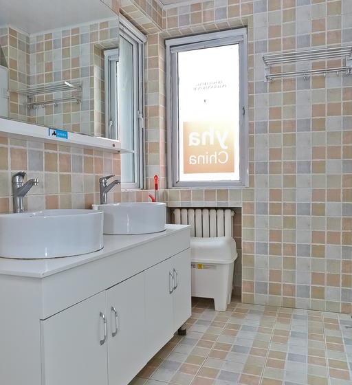 Tianjin Three Brothers Youth Hostel