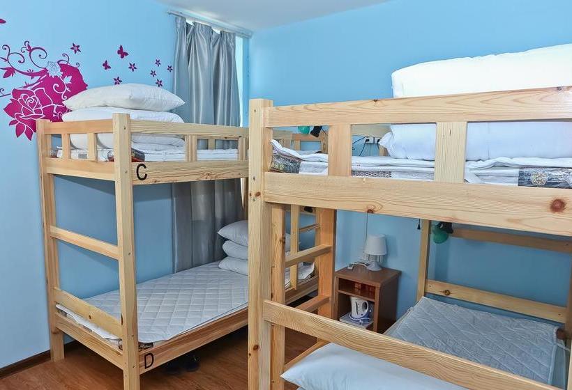 Tianjin Three Brothers Youth Hostel