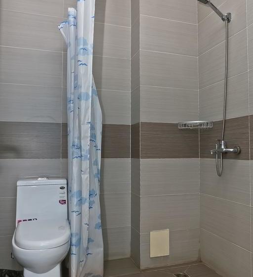 Tianjin Three Brothers Youth Hostel