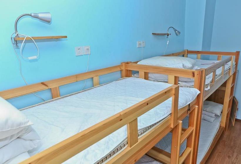 Tianjin Three Brothers Youth Hostel