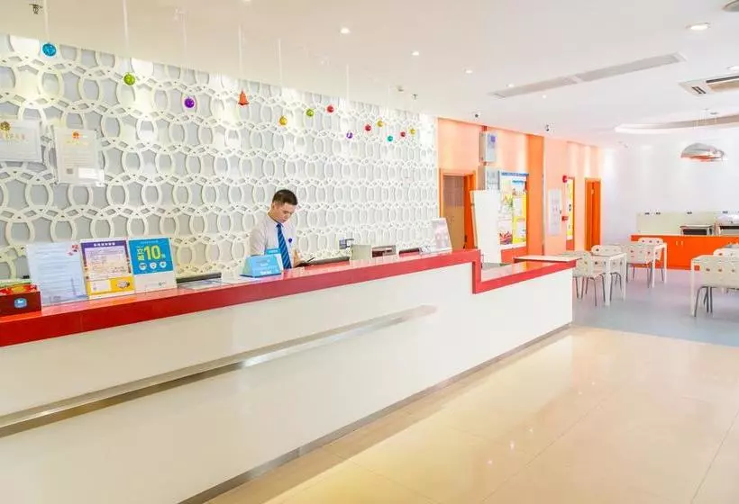 Hotelli Hanting Express Guangzhou East Railway Station