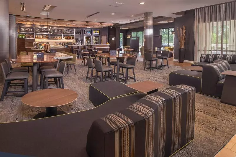 ホテル Courtyard By Marriott Hershey Chocolate Avenue