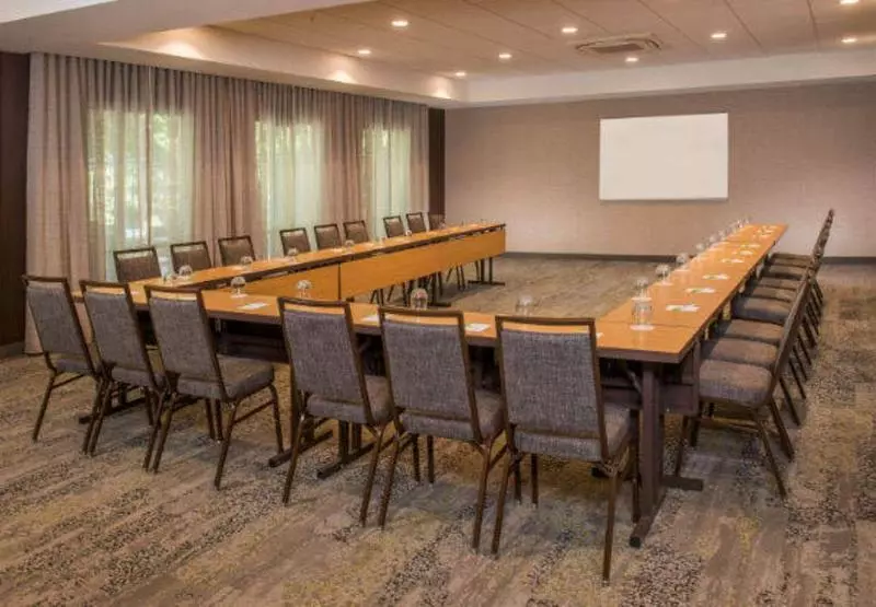 ホテル Courtyard By Marriott Hershey Chocolate Avenue