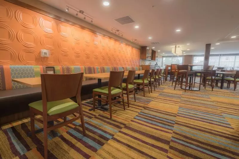 ホテル Fairfield Inn & Suites By Marriott Gaylord