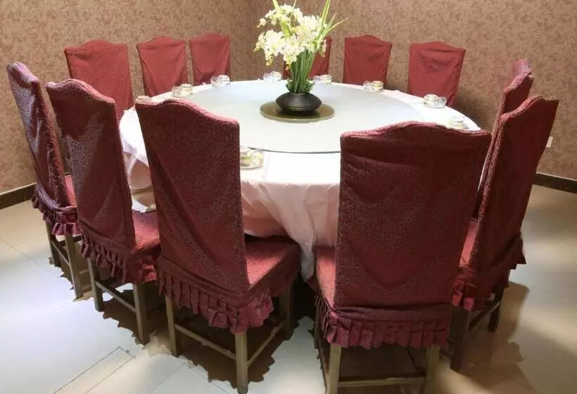 هتل Greentree Inn Beijing Capital Airport New International Exhibition Center Express