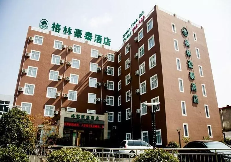 Hotelli Greentree Inn Shandong Zoucheng Railway Station Huochang Road Business