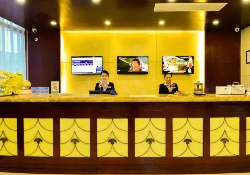 Hotelli Greentree Inn Shandong Zoucheng Railway Station Huochang Road Business