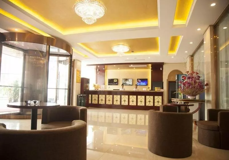 Hotelli Greentree Inn Shandong Zoucheng Railway Station Huochang Road Business