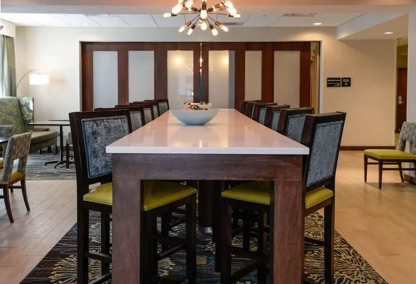 Hotelli Hampton Inn Brighton