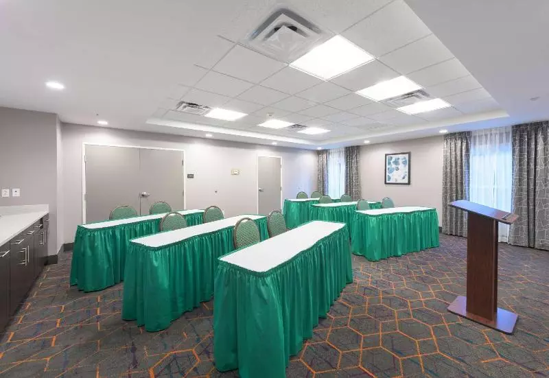 Hotelli Hampton Inn Buffalohamburg