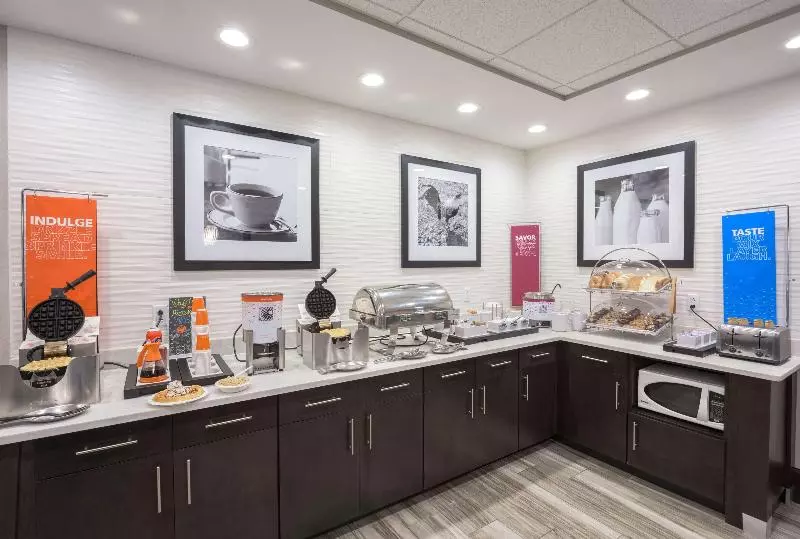Hotelli Hampton Inn Buffalohamburg