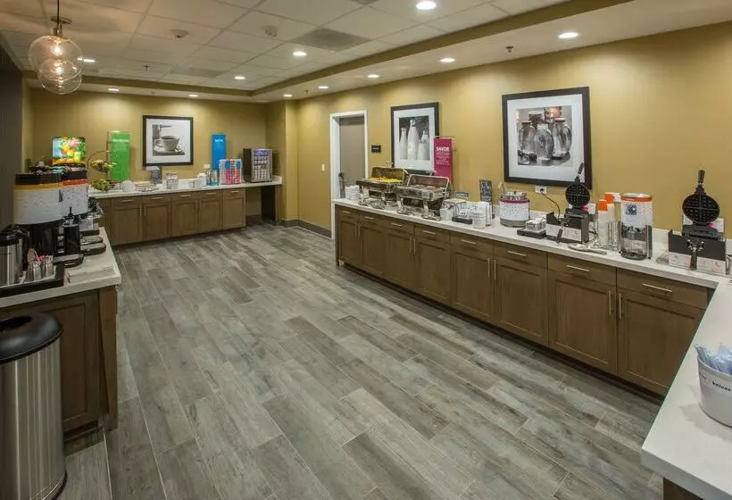 Hotelli Hampton Inn & Suites Buellton/santa Ynez Valley