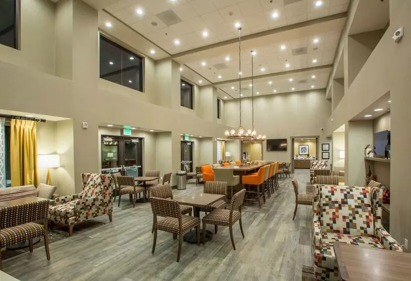 Hotelli Hampton Inn & Suites Buellton/santa Ynez Valley