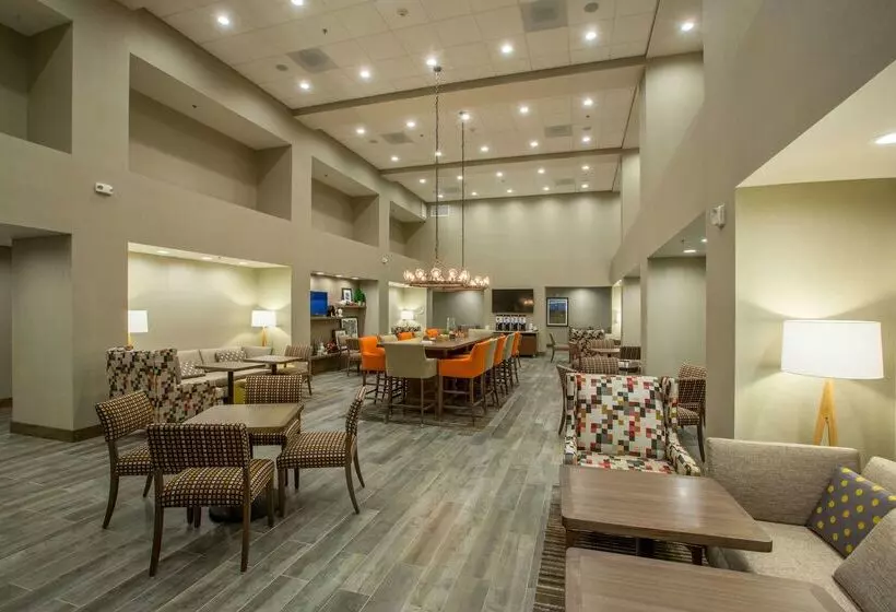 Hotelli Hampton Inn & Suites Buellton/santa Ynez Valley