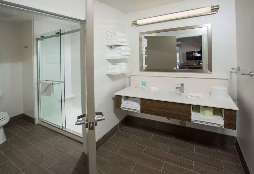 Hotelli Hampton Inn & Suites Buellton/santa Ynez Valley