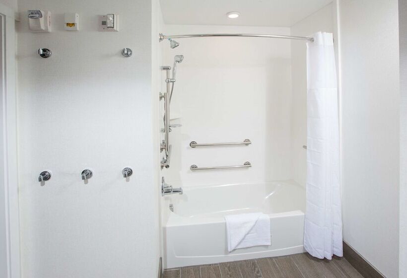 Отель Hampton Inn & Suites Buellton/santa Ynez Valley