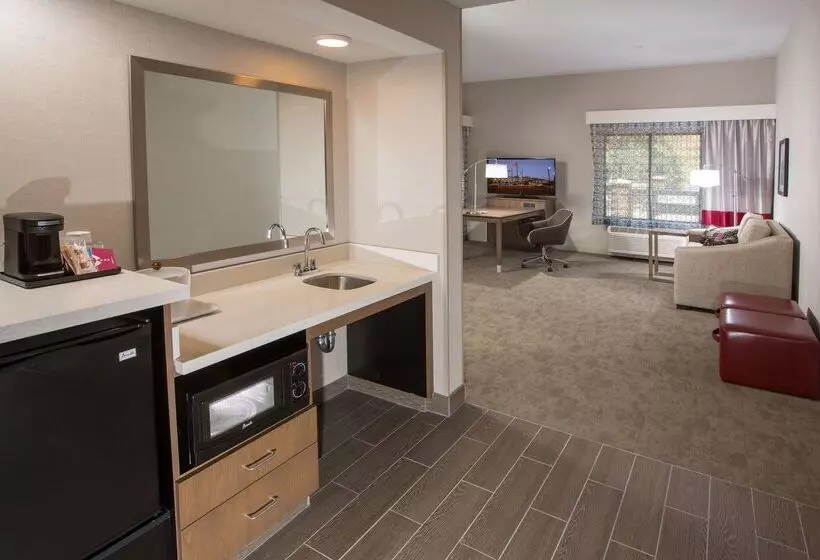Hotelli Hampton Inn & Suites Buellton/santa Ynez Valley