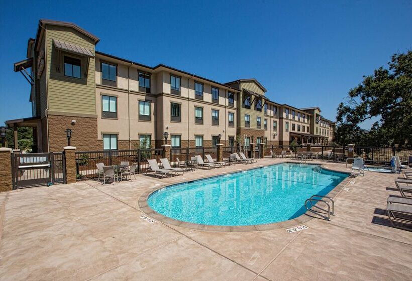 Отель Hampton Inn & Suites Buellton/santa Ynez Valley