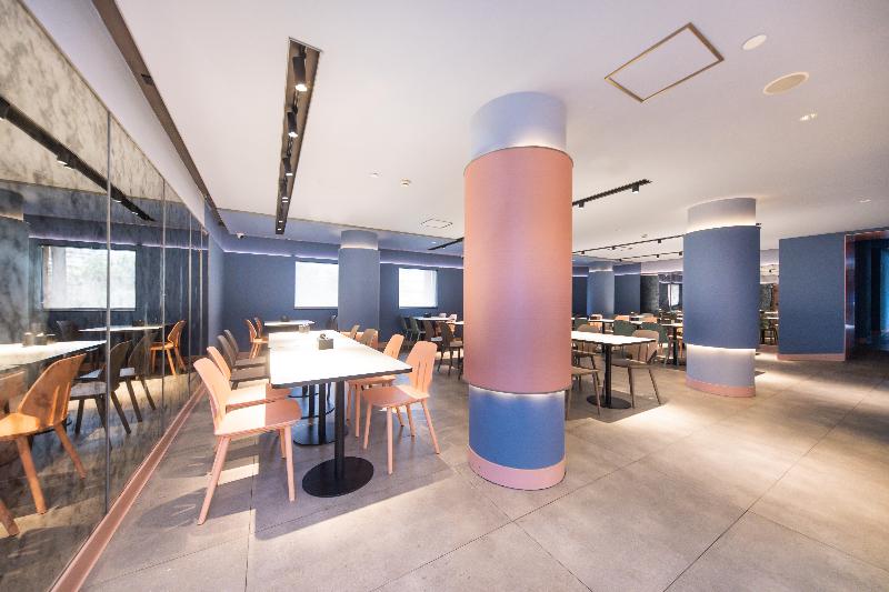 Hotel Hanting Shanghai Xujiahui Caobao Road Metro Station