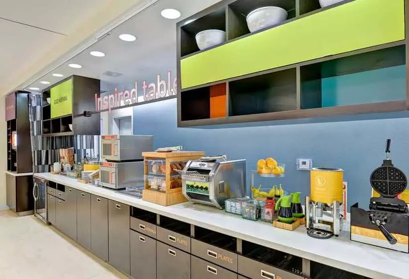 هتل Home2 Suites By Hilton Azusa