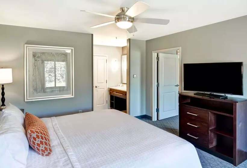هتل Homewood Suites By Hilton New Hartford Utica
