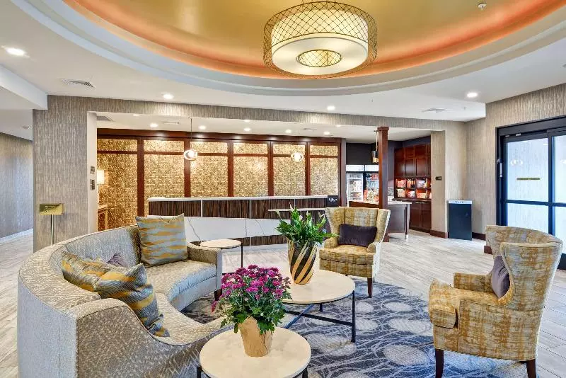 هتل Homewood Suites By Hilton New Hartford Utica