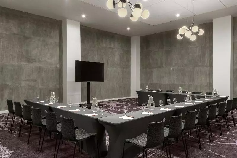 Kimpton Everly Hotel Hollywood, An Ihg
