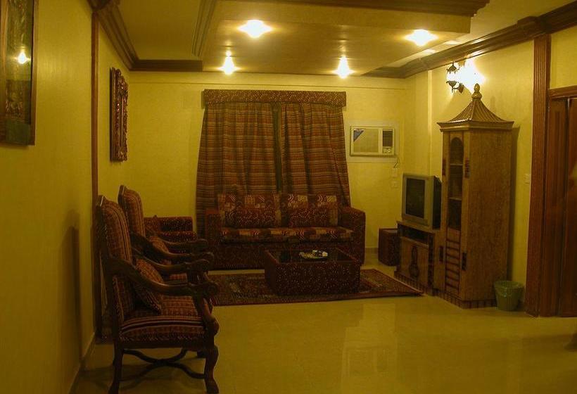 Fotos del hotel Nawara Suwiady Apartments:  2