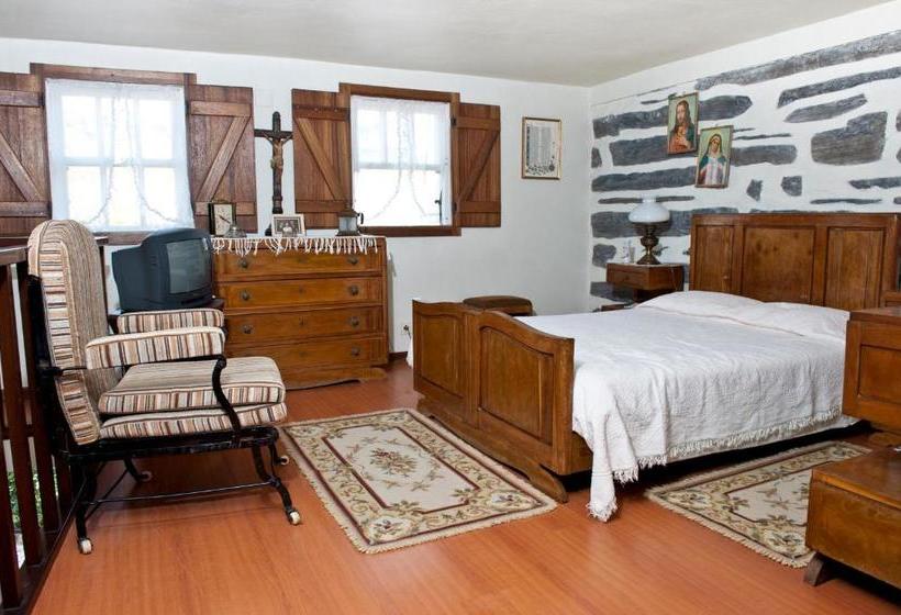 Отель Quinta De Marrocos