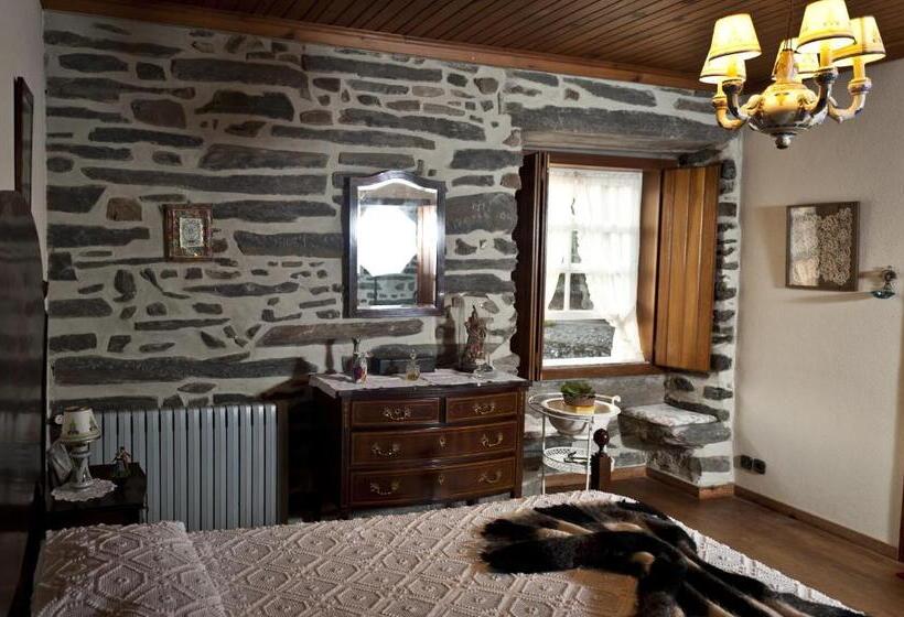 Отель Quinta De Marrocos