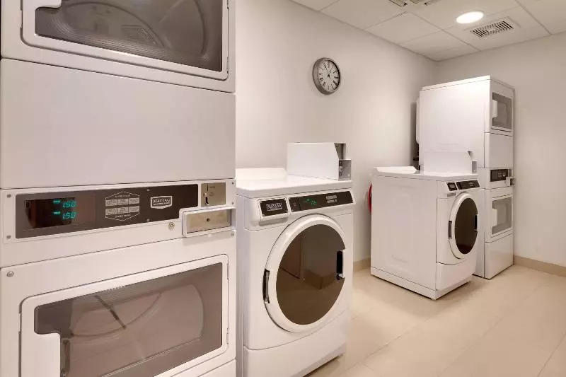 هتل Springhill Suites By Marriott Idaho Falls