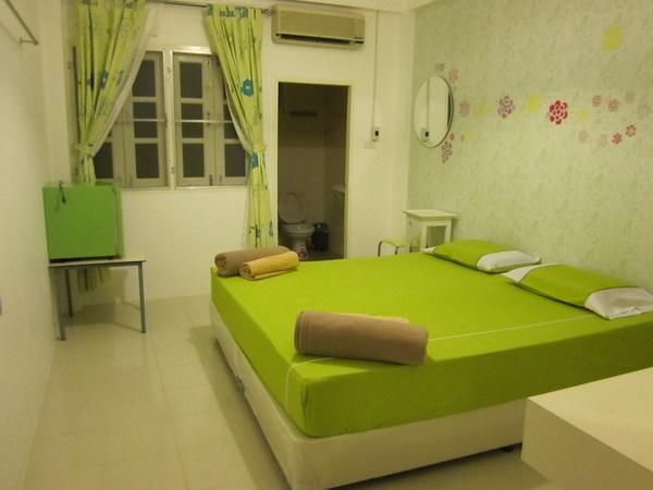 هاستل Na Na Chart Phuket