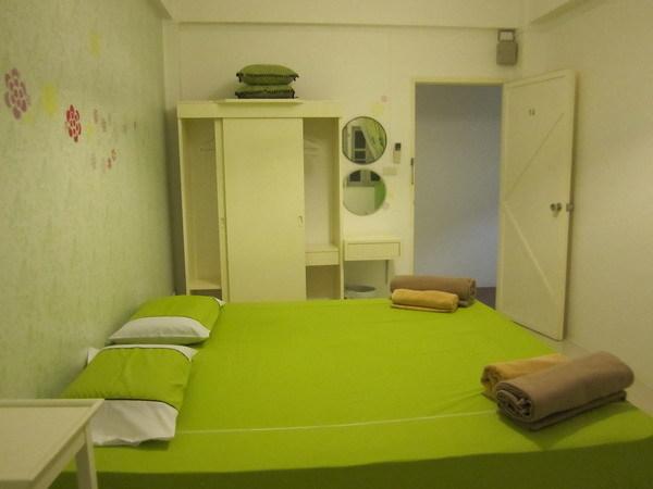 هاستل Na Na Chart Phuket