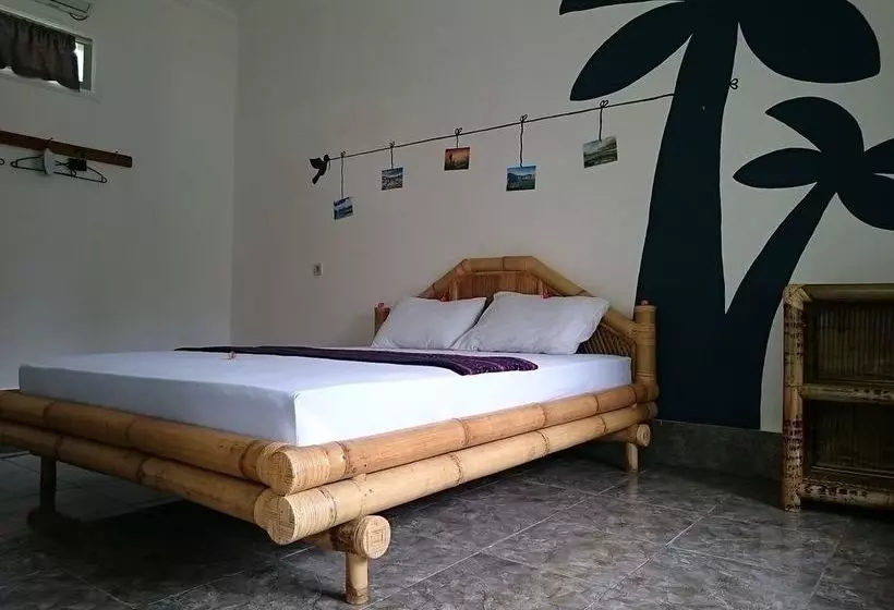Same Same Bungalows Hostel