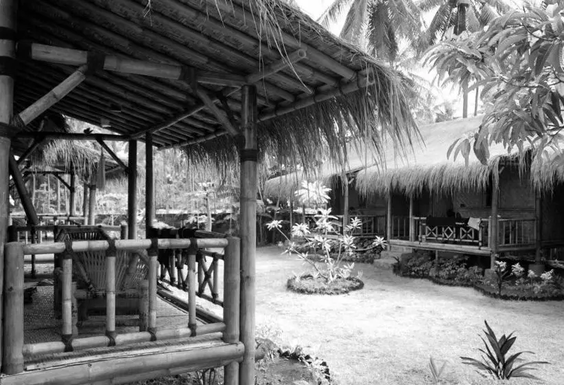 Same Same Bungalows Hostel