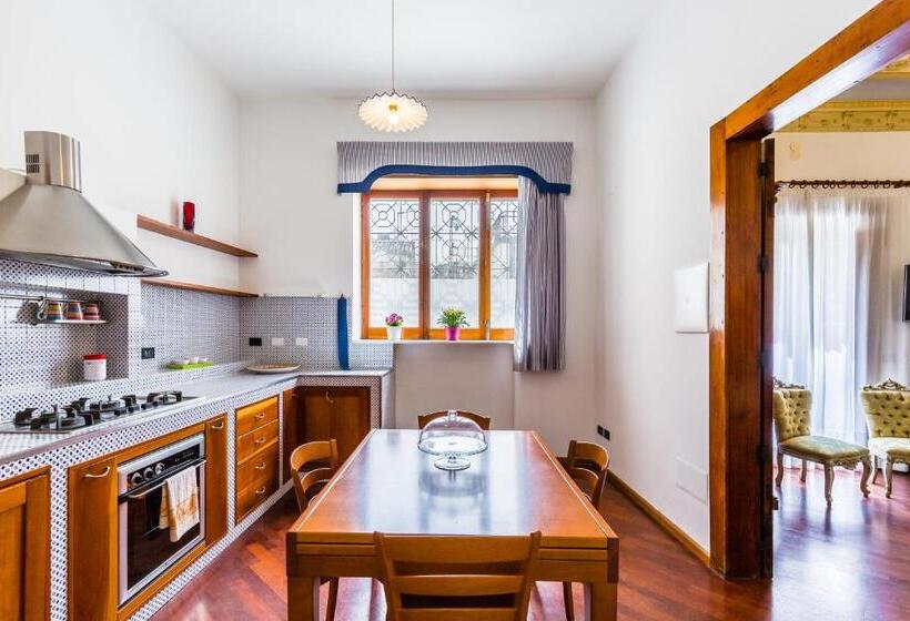 ベッドアンドブレックファースト Palazzo Montalbano