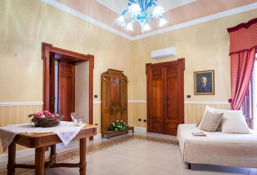 ベッドアンドブレックファースト Palazzo Montalbano