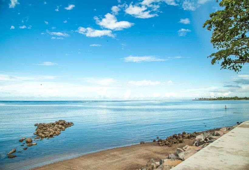 تختخواب و صبحانه Ulalei Lodge