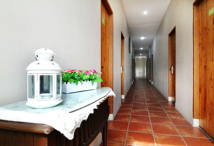 Otel Roemah 28 Syariah