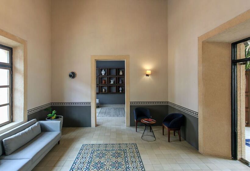 Hotel Casona 61 By Guru